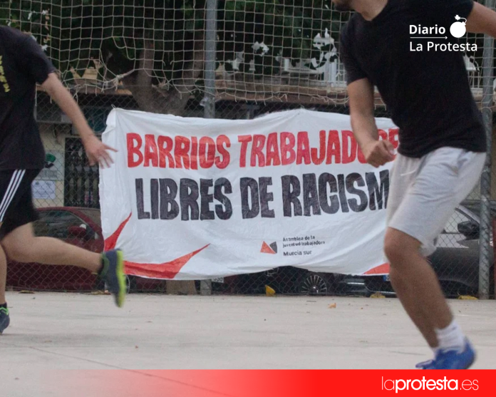 Participantes del Mundialito organizado por la AJT Murcia Norte y La Bandarojinegra durante la jornada deportiva celebrada en las pistas del Carril de las Palmeras | Foto.- AJT Participantes del Mundialito organizado por la AJT Murcia Norte y La Bandarojinegra durante la jornada deportiva celebrada en las pistas del Carril de las Palmeras | Foto.- AJT