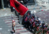 Albania vive su 54.º día de protestas contra el macroresort de Jared Kushner entre cargas policiales y exigencias de dimisión al Gobierno La movilización ciudadana se prolongó desde el Parlamento hasta la sede del Gobierno en una nueva jornada de tensión en la capital albanesa | @Tirana_Report en X