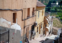 Suspendido el desahucio previsto en Cieza tras una oferta de compra de la familia afectada a Promontoria Coliseum La Plataforma por la Vivienda de Cieza celebra la suspensión del desahucio previsto para este 1 de julio | Plataforma de Vivienda de Cieza