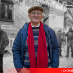 Pedro Costa Morata, a la salida del Pleno municipal de diciembre de 2025 en el que se abordó la propuesta para retirarle el título de Hijo Predilecto de Águilas. El punto quedó finalmente sobre la mesa y su votación fue aplazada | Foto.- Dominic D. Skerrett
