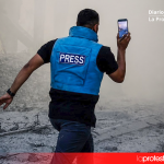 Un periodista gazatí corre hacia el lugar de un nuevo bombardeo para documentar sus consecuencias y contar al mundo lo que ocurre sobre el terreno | Mahmoud shalha en X