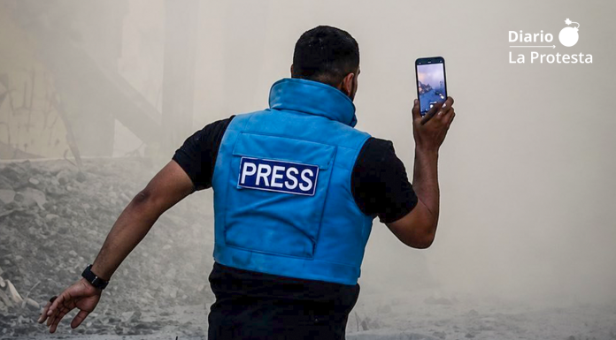 Un periodista gazatí corre hacia el lugar de un nuevo bombardeo para documentar sus consecuencias y contar al mundo lo que ocurre sobre el terreno | Mahmoud shalha en X