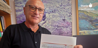 IU reclama el fin de las listas de espera y más plazas públicas para la dependencia en Lorca Pedro Sosa, en el despacho del Grupo Municipal de Izquierda Unida en el Ayuntamiento de Lorca | IU Lorca