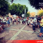Vecinos y vecinas de Archena durante la concentración mensual en solidaridad con el pueblo palestino celebrada en la Plaza Primero de Mayo | Foto.- IU