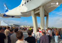 Asamblea de trabajadores y trabajadoras de Airbus durante el proceso de movilización y organización de la huelga indefinida convocada para defender sus derechos laborales | Foto: CGT