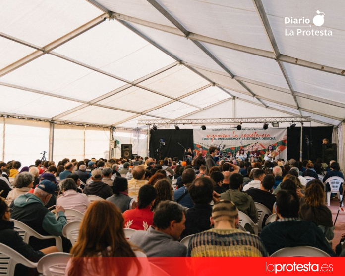 Una de las actividades de la XVI Universidad de Verano Anticapitalista, que reunió a militantes y activistas para compartir experiencias y debatir estrategias frente a la ofensiva de la extrema derecha y el capitalismo | Anticapitalistas Una de las actividades de la XVI Universidad de Verano Anticapitalista, que reunió a militantes y activistas para compartir experiencias y debatir estrategias frente a la ofensiva de la extrema derecha y el capitalismo | Anticapitalistas