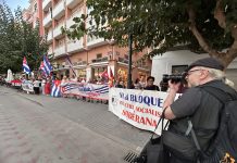 La solidaridad con Cuba vuelve a las calles de Murcia antes del concierto de Silvio Rodríguez