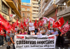 Trabajadoras y trabajadores de la conserva vegetal llevan a Agrupal su protesta en el tercer día de huelga en Murcia Manifestantes a las puertas de la patronal de la conserva vegetal | Foto.- Dominic D. Skerrett
