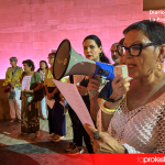 Las participantes guardaron memoria por las mujeres asesinadas y reivindicaron que sus nombres no caigan en el olvido | Foto.- Dominic D. Skerrett